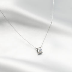 Elizabeth 9 Necklace 1.01CT