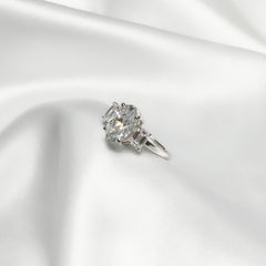 Victoria Ring49 4.12CT