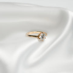 Regina 14 Ring 1.04CT
