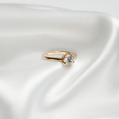 Regina Ring 1.04 CT