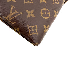 Petit Palais Microchipped