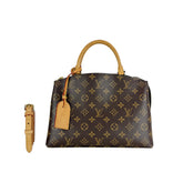 Petit Palais Microchipped