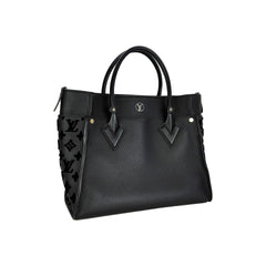 On My Side MM Microchipped