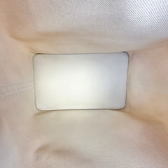 Petit Noe Microchipped