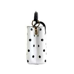 Capucines BB Microchipped