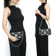 Multi Pochette Microchipped