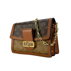 Dauphine MM Microchipped