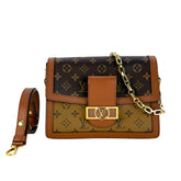 Dauphine MM Microchipped