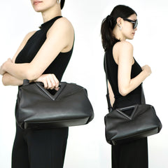 Point Triangle Clutch