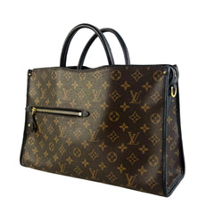 Popincourt Microchipped