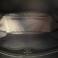 Boulogne Microchipped