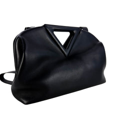 Point Triangle Clutch