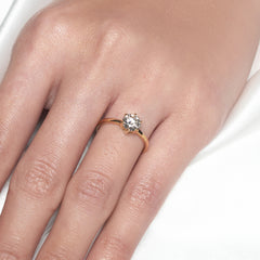Regina 14 Ring 1.04CT