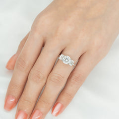 Victoria 99 Ring 2.04+1.04CT