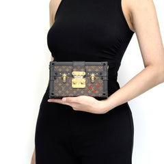 Petit Malle Microchipped