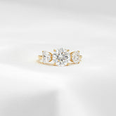 Victoria 98 Ring 2.03+1.08CT