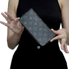 Zippy Wallet Microchipped