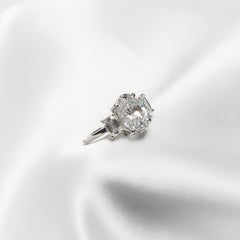 Victoria Ring49  4.12CT