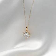 Regina 43 Necklace 3.07CT