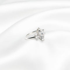 Victoria 35 Ring 2.71CT