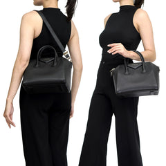Antigona Small