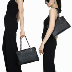 Petit Timeless Tote Caviar