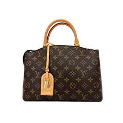 Petit Palais Monogram Microchipped