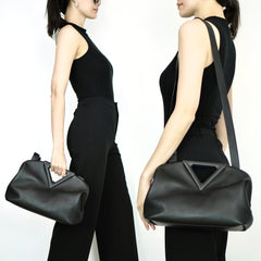 Point Triangle Clutch