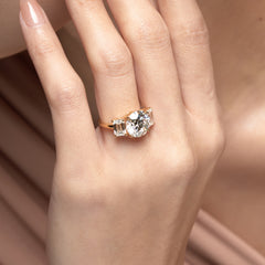 Victoria32 Ring 7.09CT