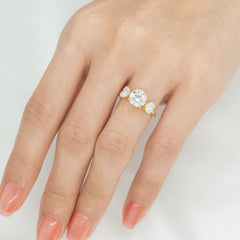 Victoria 98 Ring 2.03+1.08CT