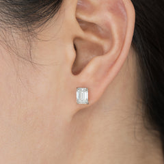 Elizabeth 77 Earrings 2.00+2.01CT